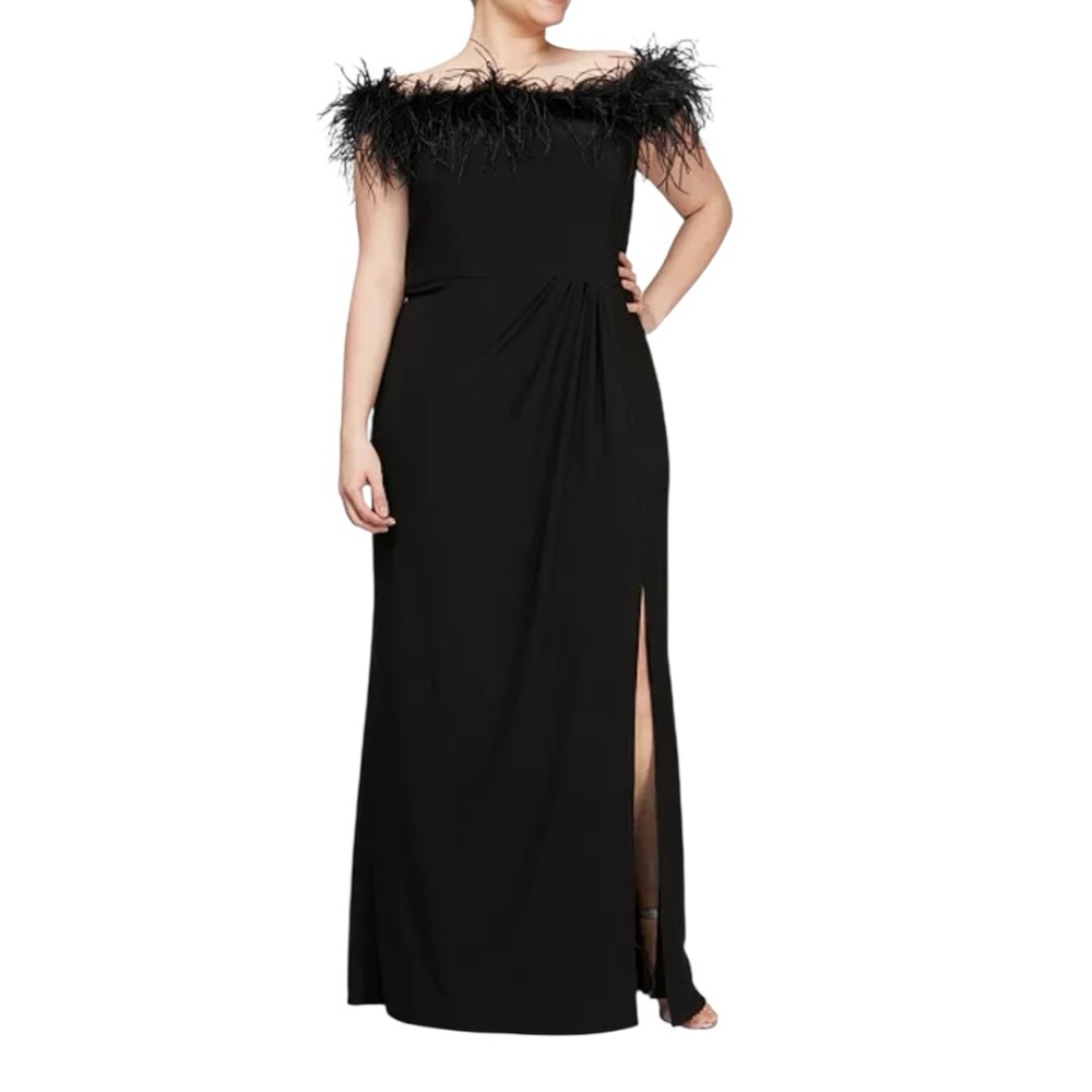 NEW Alex Evenings Fur Trimmed Off the Shoulder Gown Black Gala Party Size 14